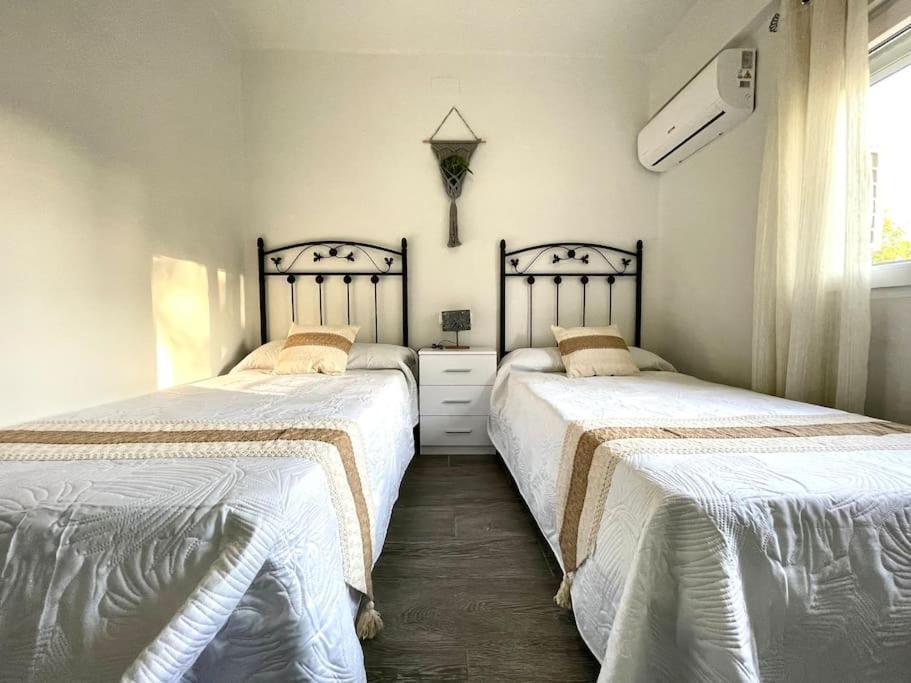 Apartamentos Rincon Andaluz 3 コルドバ エクステリア 写真